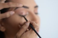 Sleepy girl make-up is de trend en zo krijg jij die look