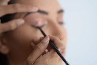 Sleepy girl make-up is de trend en zo krijg jij die look
